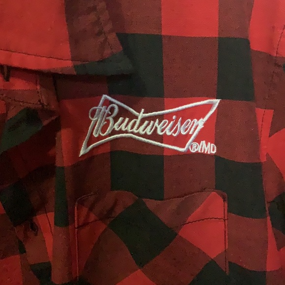 Budweiser flannel pattern button down t-shirt - Picture 2 of 3